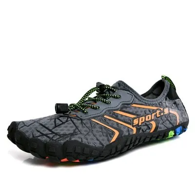 Aqua Shoes for Men Summer 2019 Swimming Beach On-surf Breathable Yoga Sport Gym Sneaker Rubber Wading Shoes Male Water Shoes