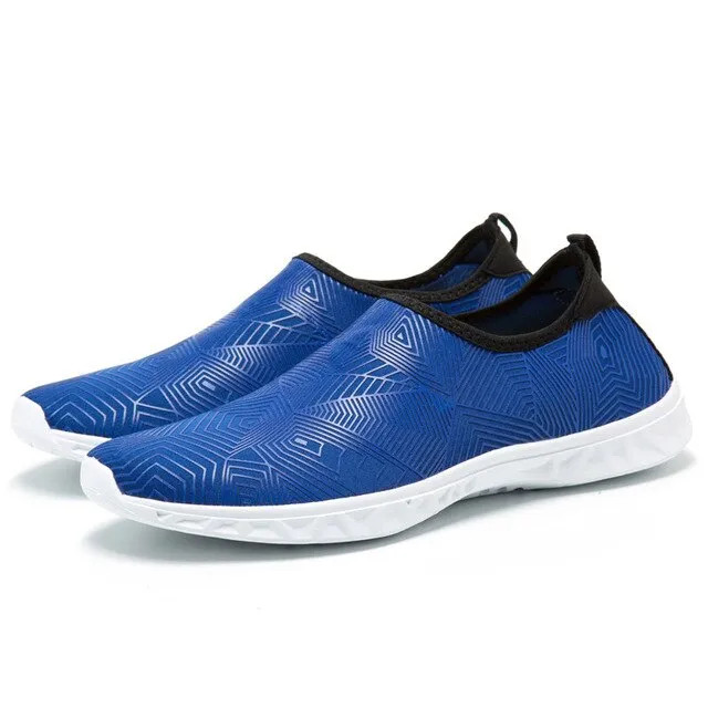 Dr.eagle Outdoor men water shoes aqua slippers for Summer shoes women hiking beach shoes gym super light training sneakers 35-47