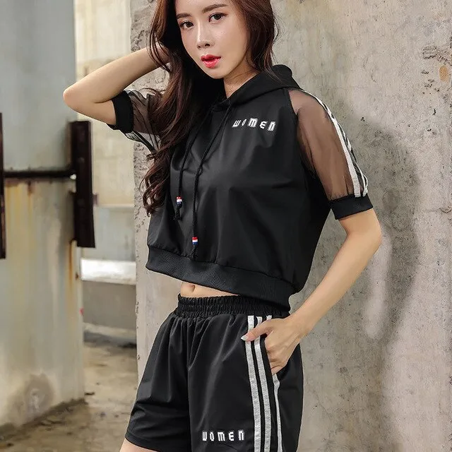 New Woman's Costume Blouse Shorts Bra Sports Apparel for Woman Gym Yoga Clothing Frmale Sport Cloth for Fitness Yoga Sets